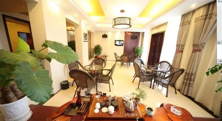 Баошань: Yumingju Hotel