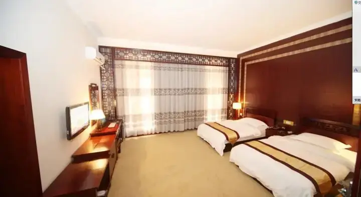 Баошань: Yumingju Hotel