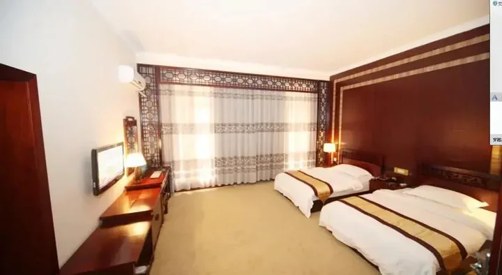 Баошань: Yumingju Hotel