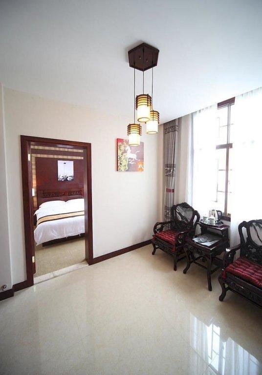 Баошань: Yumingju Hotel
