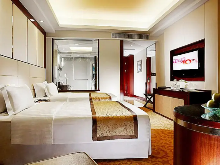 Дежоу: Regal Kangbo Hotel