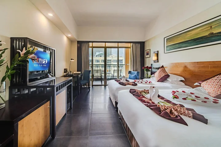 Санья: Sanya Shengyi Seaview Hotel