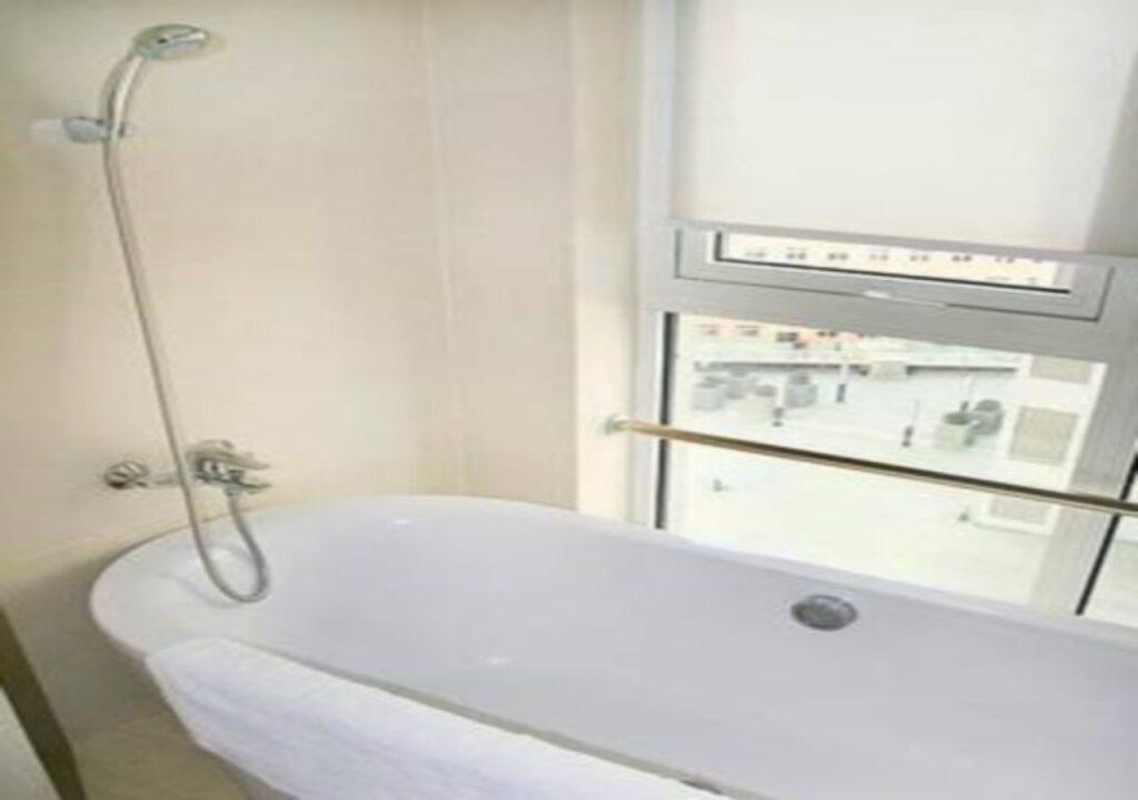 Далянь: Harbour Plaza Deluxe Serviced Apartments