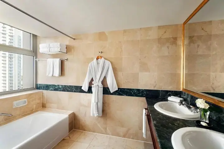 Бэйхай: Shangri-La Beihai