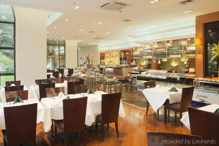 Чжэнчжоу: Crowne Plaza Zhengzhou by IHG