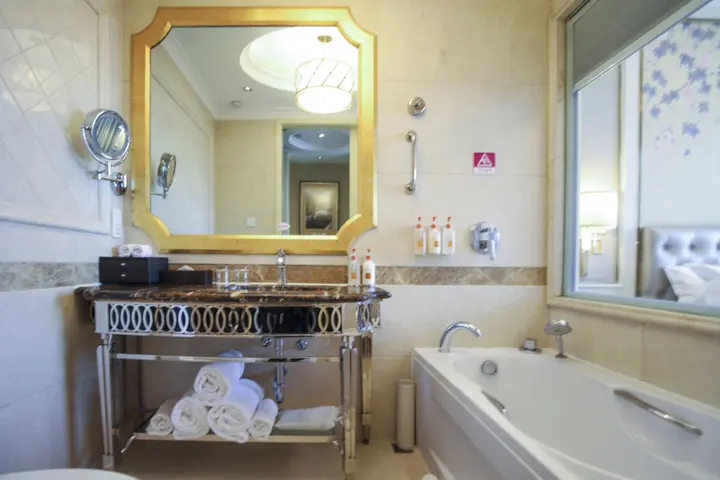 Чжэнчжоу: Crowne Plaza Zhengzhou by IHG