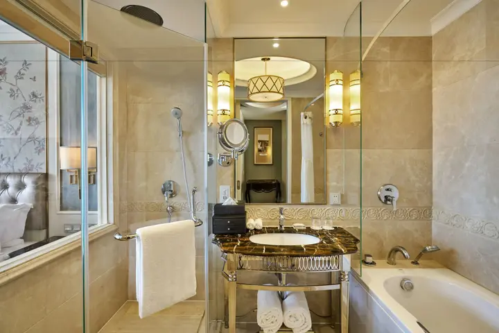 Чжэнчжоу: Crowne Plaza Zhengzhou by IHG