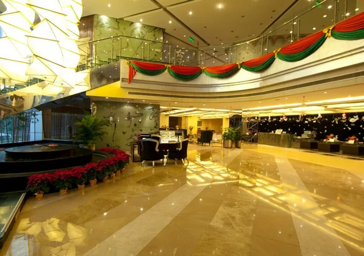 Нанкин: Fangyuan Jinling Plaza