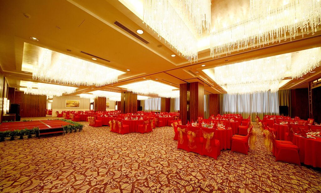 Уси: Jinling Hotel Wuxi