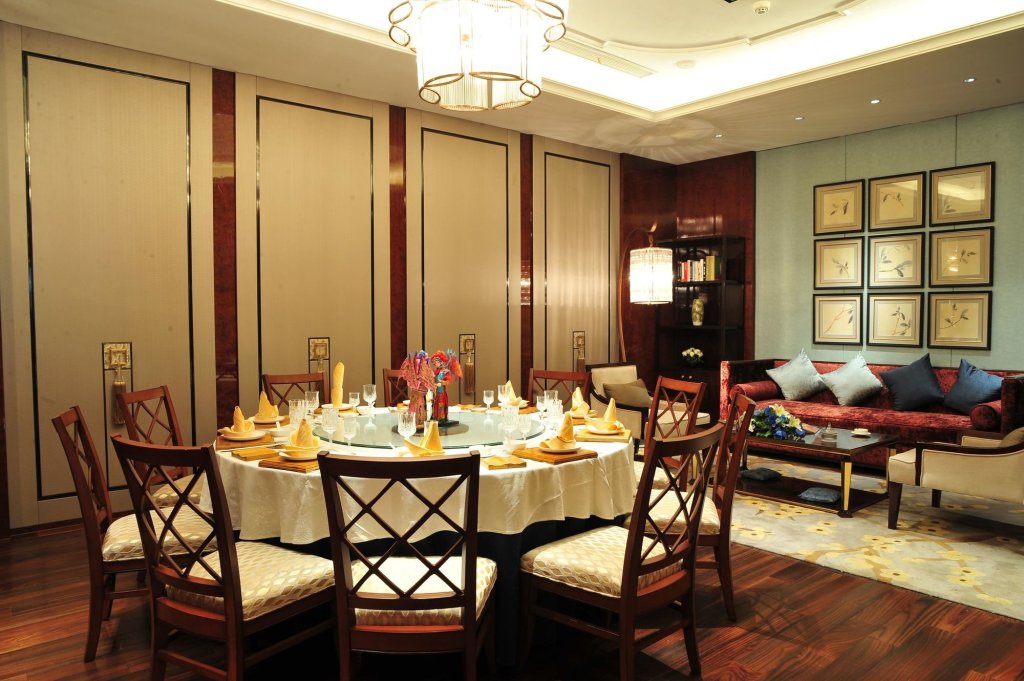 Уси: Jinling Hotel Wuxi