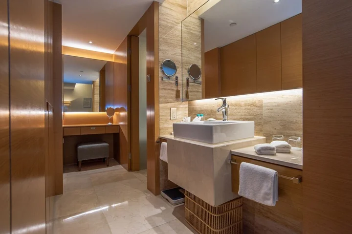 Уси: Jinling Hotel Wuxi