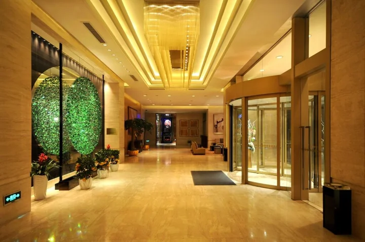 Уси: Jinling Hotel Wuxi