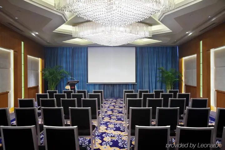 Чунцин: Отель Palace Hotels (Chongqing Nanbin Road Holy Land Hot Spring Branch)
