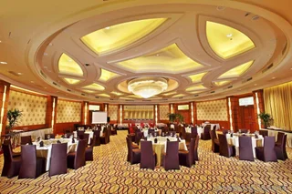 Чунцин: Отель Palace Hotels (Chongqing Nanbin Road Holy Land Hot Spring Branch)