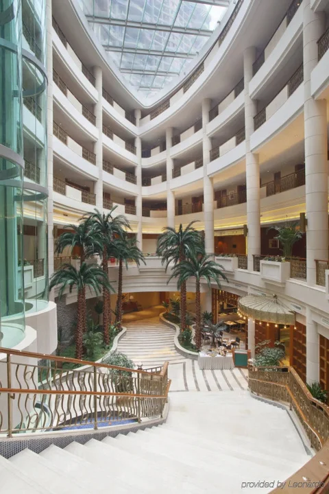 Чунцин: Отель Palace Hotels (Chongqing Nanbin Road Holy Land Hot Spring Branch)