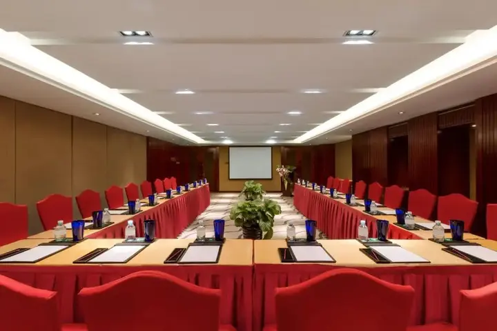Пекин: Crowne Plaza Beijing Zhongguancun by IHG