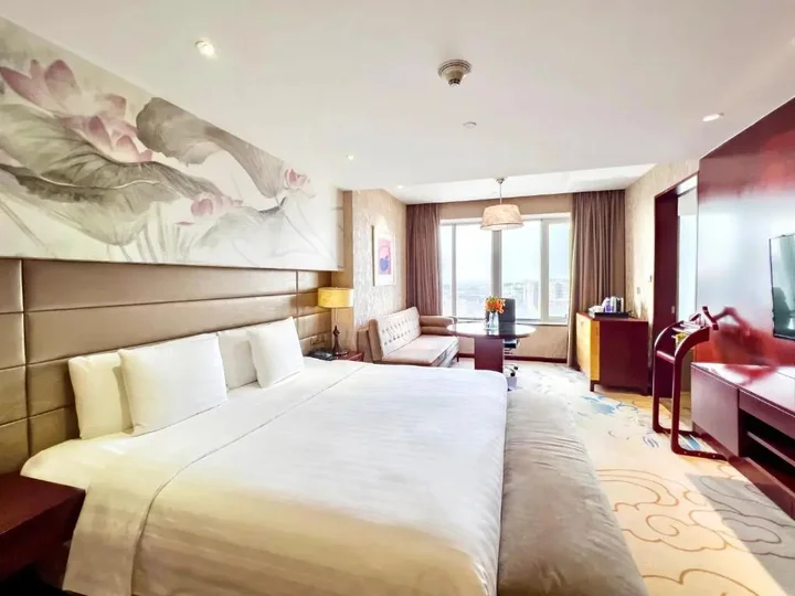 Пекин: Crowne Plaza Beijing Zhongguancun by IHG