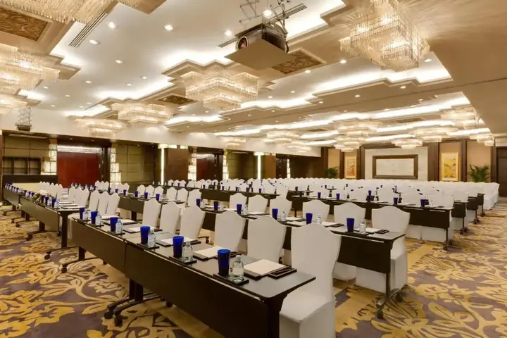 Пекин: Crowne Plaza Beijing Zhongguancun by IHG