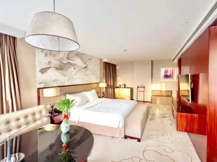 Пекин: Crowne Plaza Beijing Zhongguancun by IHG