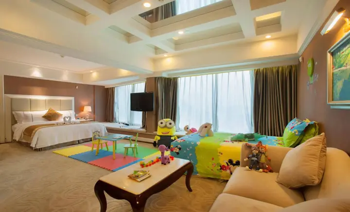 Чжухай: Grand Bay Hotel Zhuhai