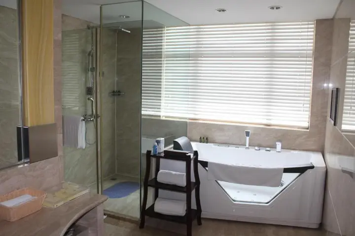 Чжэнчжоу: Zhengzhou Yuehai Hotel