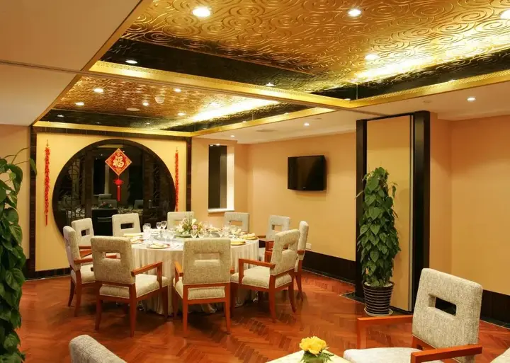 Шанхай: Oriental Riverside Bund View Hotel