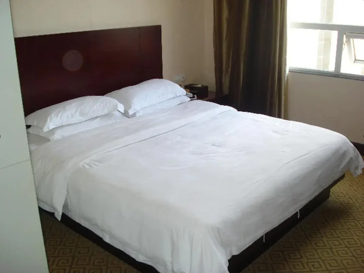 Чжухай: Zhuhai Golden Fortune Hotel