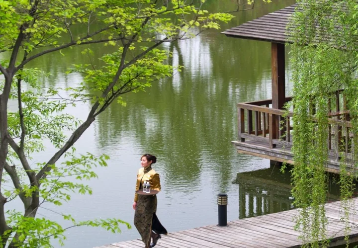 Нанкин: Jinling Riverside Hotel Nanjing