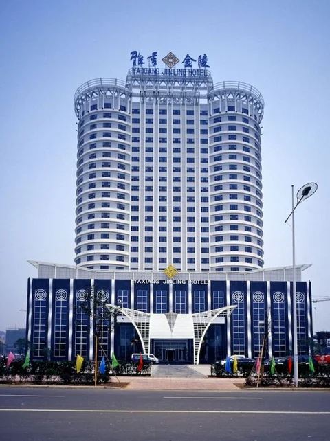 Лоян: Yaxiang Jinling Palace