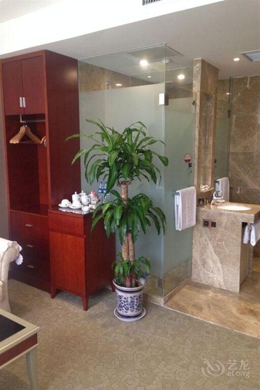 Чжэнчжоу: Huanghe Hotel