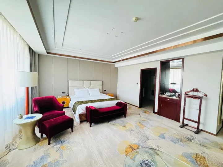 Тяньцзинь: Tianjin Saixiang Hotel