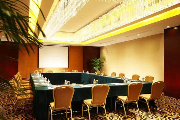 Тяньцзинь: Tianjin Saixiang Hotel