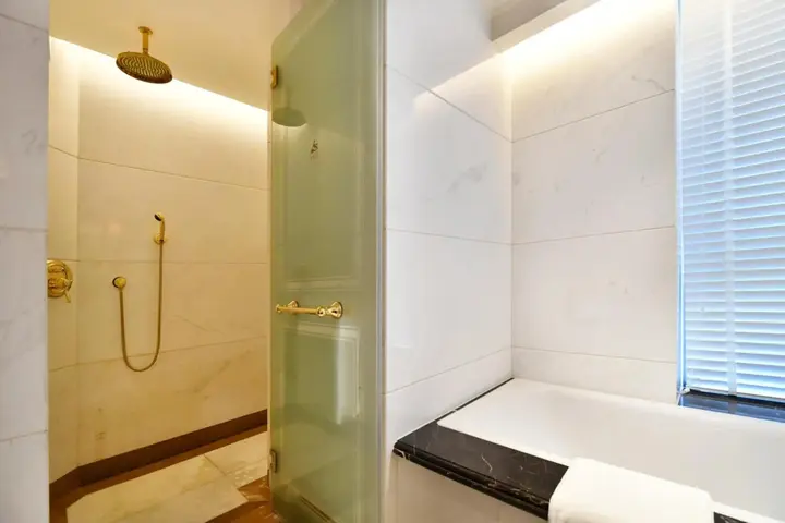 Шанхай: Grand Central Hotel Shanghai