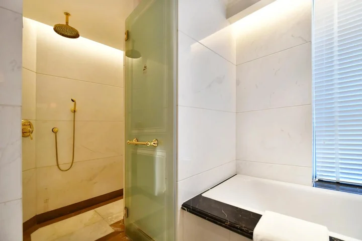 Шанхай: Grand Central Hotel Shanghai