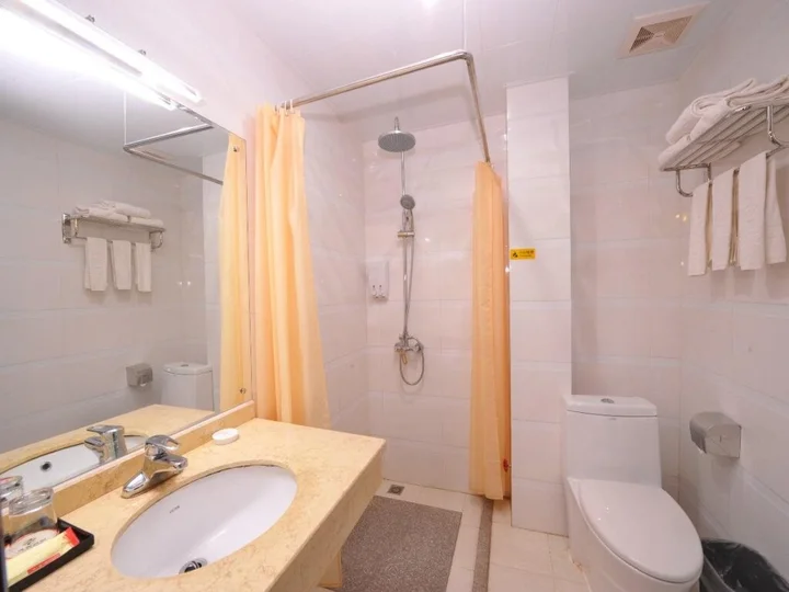 Бэйхай: Beihai Zelin Hotel