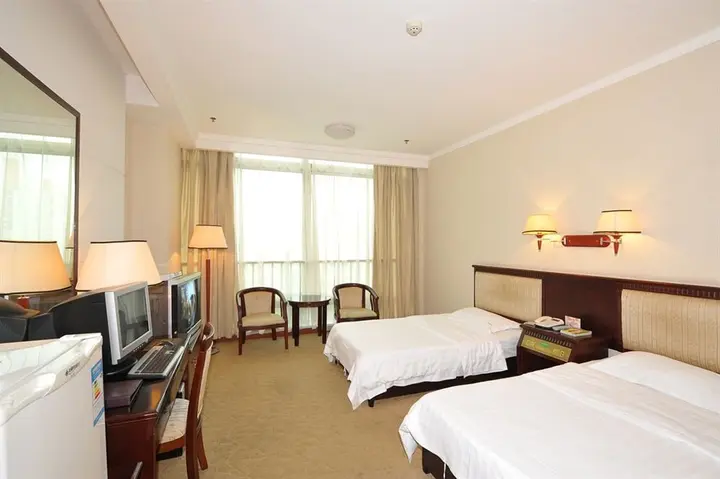 Наньнин: Nanning Zelin Hotel
