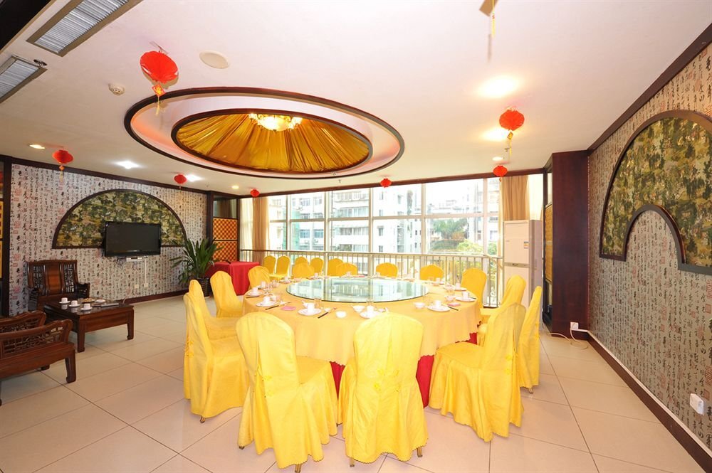 Наньнин: Nanning Zelin Hotel