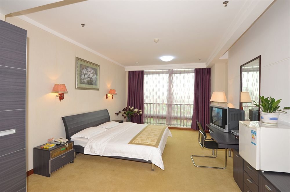 Наньнин: Nanning Zelin Hotel