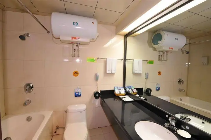 Гуйлинь: Guilin Zelin Hotel