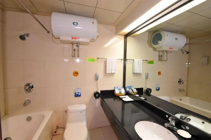 Гуйлинь: Guilin Zelin Hotel