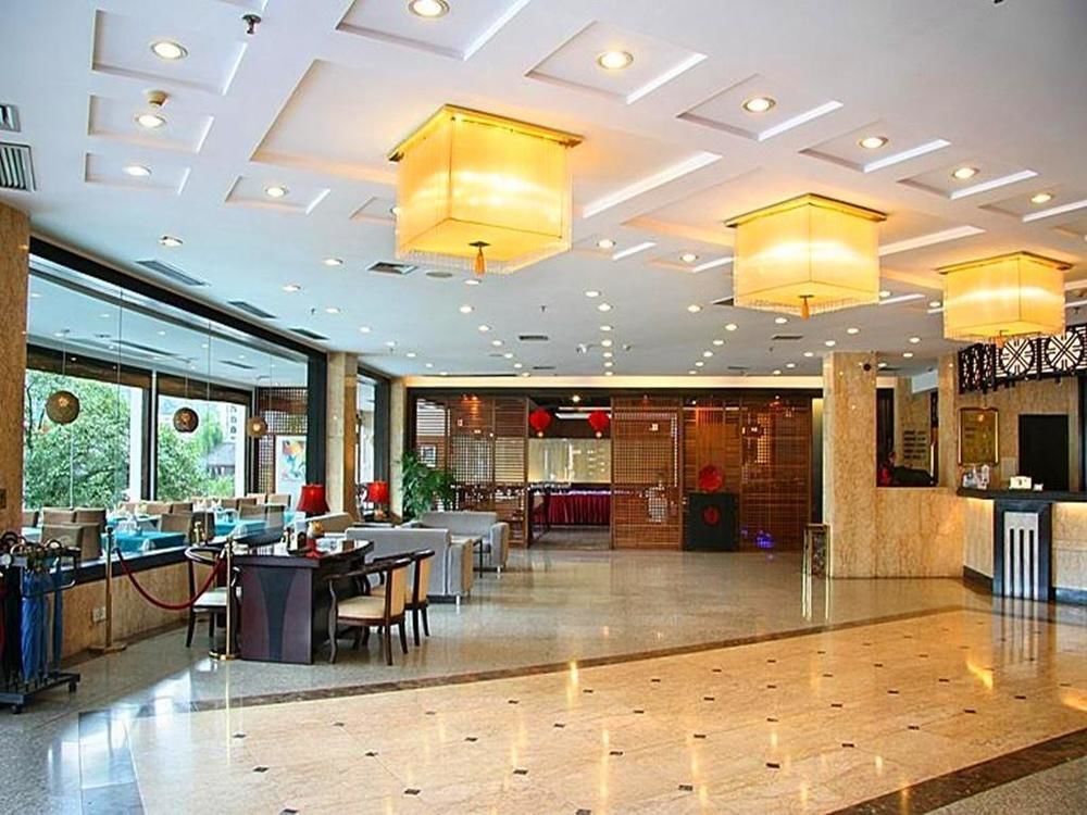 Яншо: Regency Holiday Yangshuo