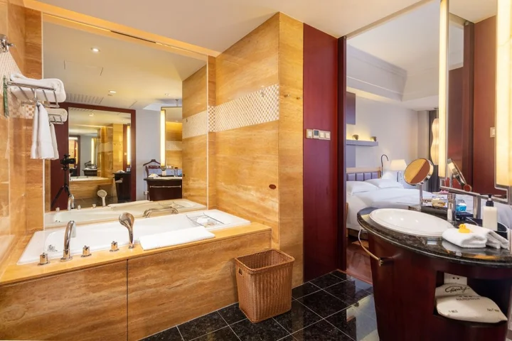 Чжухай: Zhuhai Charming Holiday Hotel