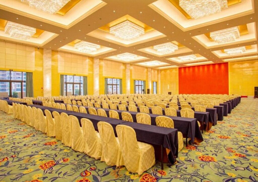 Чэнду: Wyndham Grand Plaza Royale Palace Chengdu