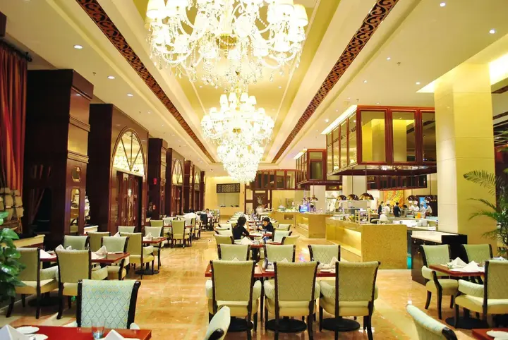 Чэнду: Wyndham Grand Plaza Royale Palace Chengdu
