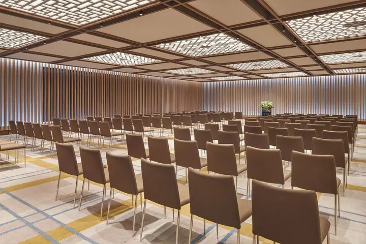 Чунцин: Hyatt Regency Metropolitan Chongqing