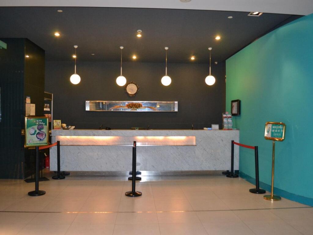 Ухань: Jinjiang Inn Select Wuhan Chuhehan Street Shuiguo Lake