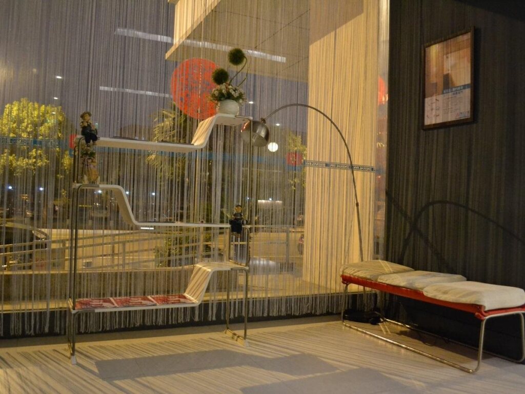 carousel image 1