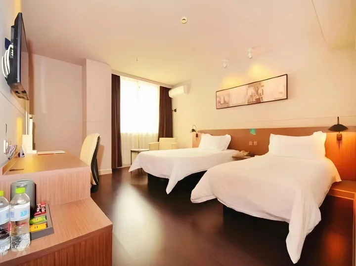 Ухань: Jinjiang Inn Select Wuhan Chuhehan Street Shuiguo Lake