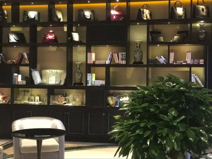 Далянь: Sun Moon Lake Hotel Dalian