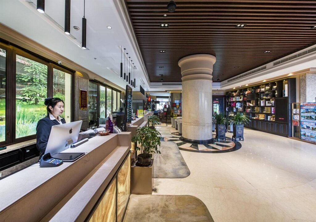 Далянь: Sun Moon Lake Hotel Dalian